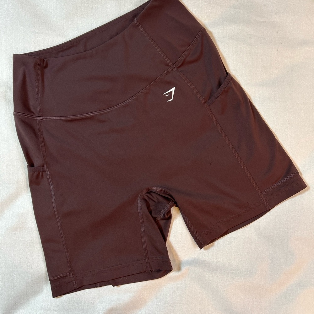 Gymshark Women’s High-Rise Bike Shorts in Deep Brown